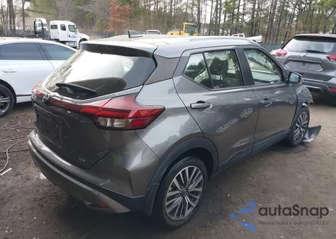 2023 Nissan Kicks Sv Xtronic Cvt z USA, uszkodzony, nr VIN 3N1CP5CV3PL494674